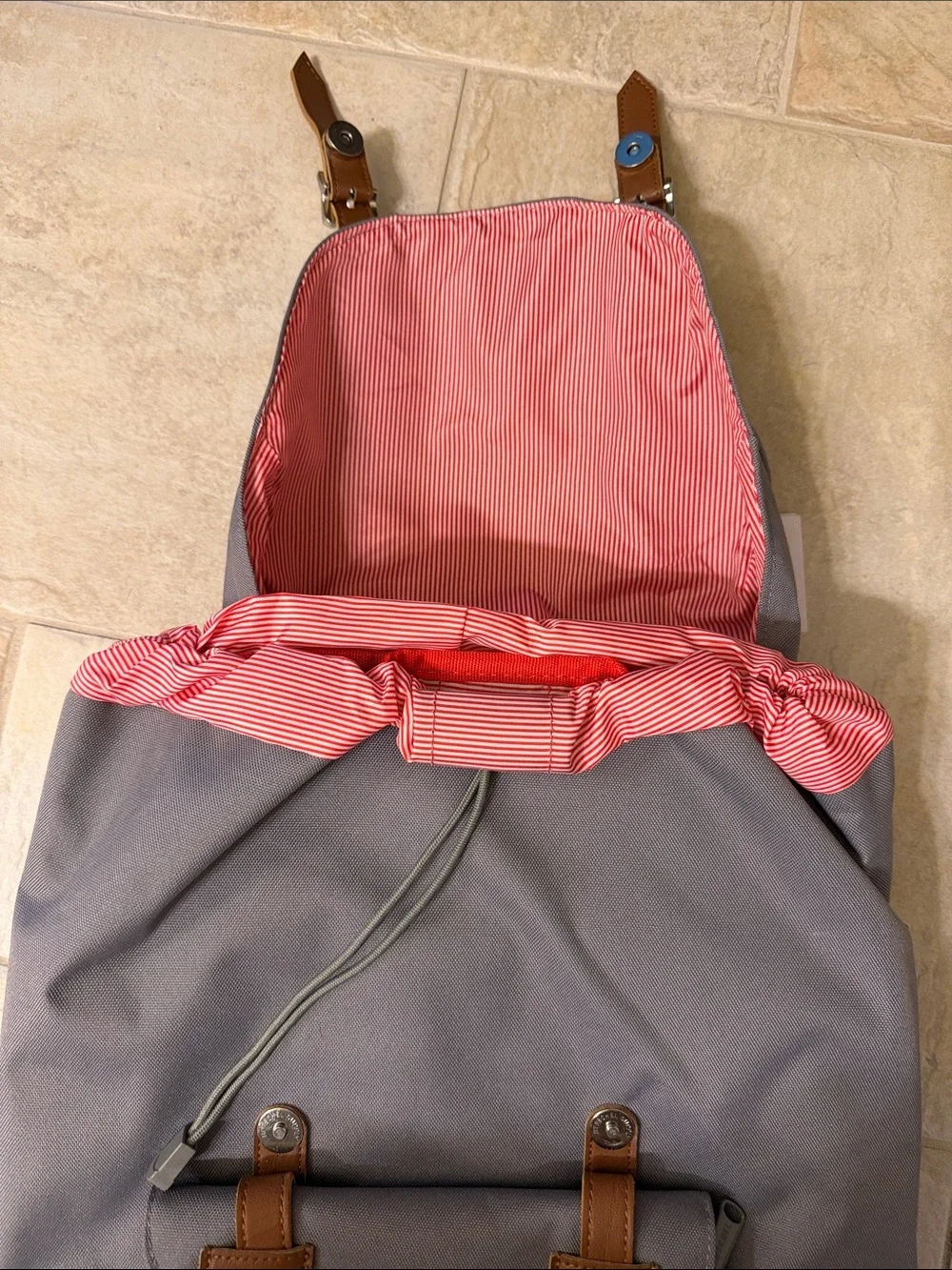 Herschel Supply Company classic herschel